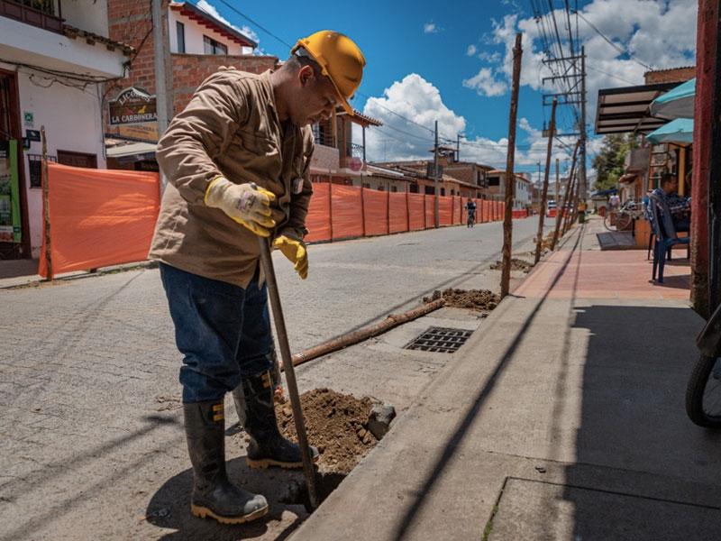 Con una inversión de $2.900 millones, arrancó la intervención de un amplio trayecto en la carrera 19 de La Ceja, sector Hospital