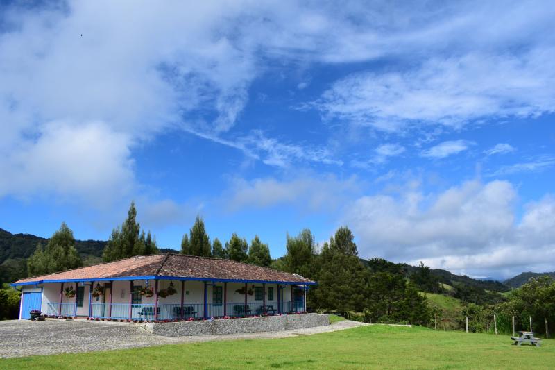 Parque Ambiental Los Tambos: un territorio de vida, conservación y transformación en La Ceja.